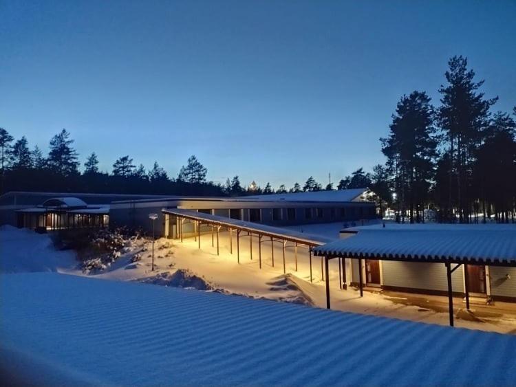 Hotelli Hiittenharju Harjavalta Exterior foto